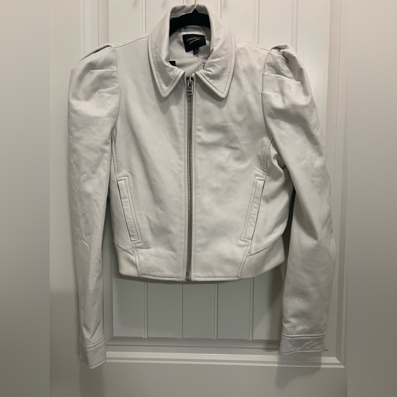 Lamarque Jackets & Blazers - NWT Lamarque Women's White Leather Jacket